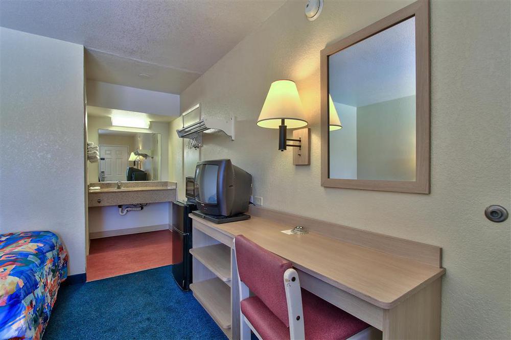 Motel 6-Phoenix, Az - East חדר תמונה